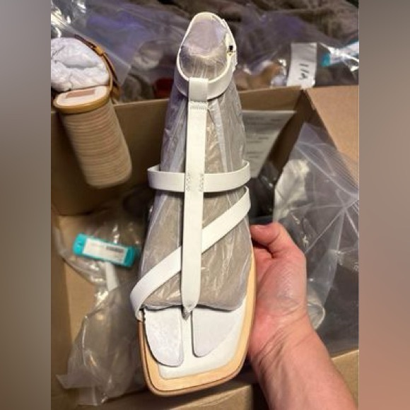 Franco Sarto sandals - Picture 1 of 1